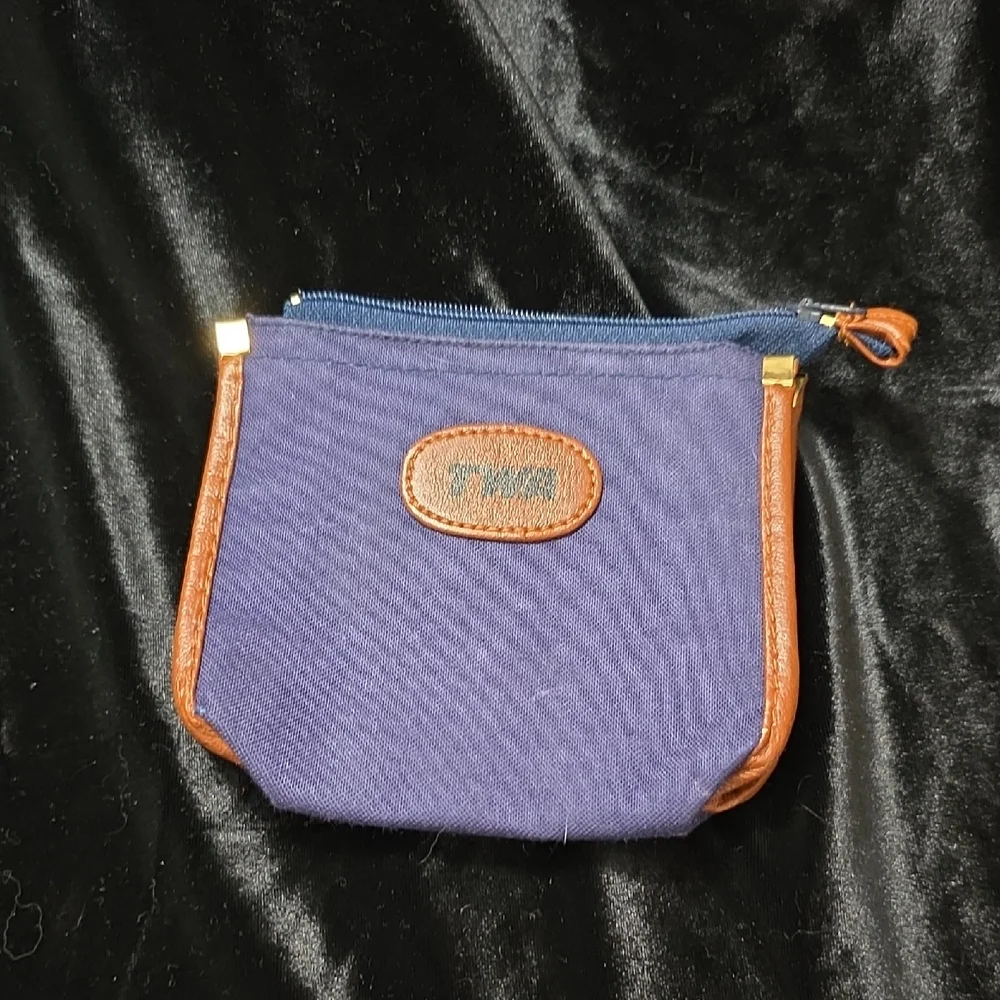 TWA‎ Airline Carry-On/Tote/Travel Bag + Toiletries Bag from 70s, Vintage